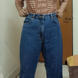 High Waist Straight Fit Blue Jeans