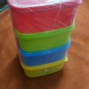 Set of 4 vibrant color container storage lunch box