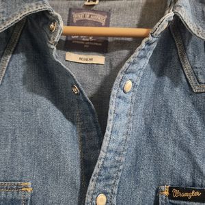 Wrangler Denim Shirt/jacket