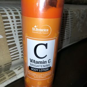 St.Botanica Vitamin C Body Lotion 🧴