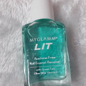 Myglamm Lit Acetone Free Nail Enamel Remover With