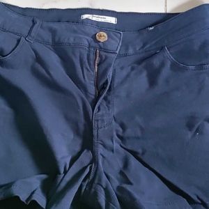 A stradivarius Shorts