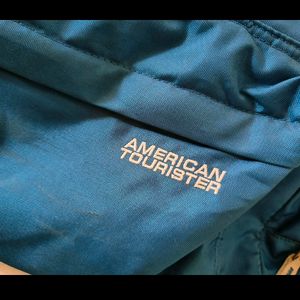 American Tourister 40l Duffel Hand Luggage