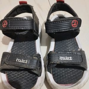 4 Boys Sandals