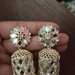 Fashion Earings For Your Traditional Wear