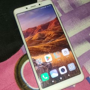 Am Selling Redmi 6a (2gb/16gb)