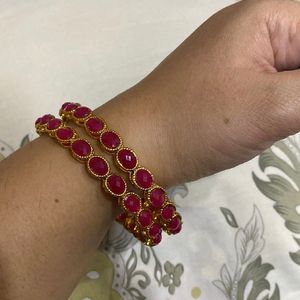 Red Bangles Set 2 Pairs