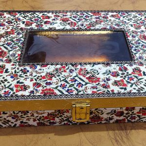 Beautiful Vintage Storage Box