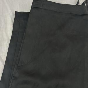 Uniqlo black Pant