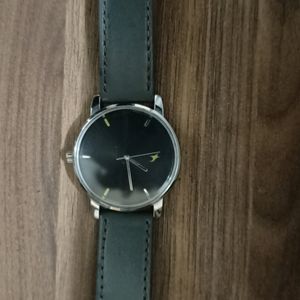 Fastrack Men Analog Leather Strap Watch