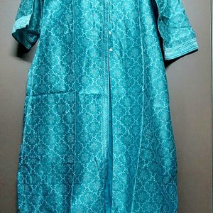 Silk kurta with full length cotton slip