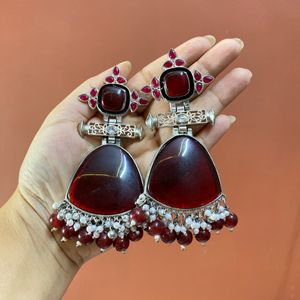 Royal Look Party Earrings