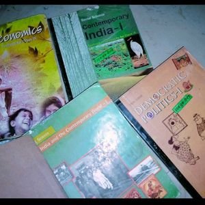 Class 9th Course (NCERT)