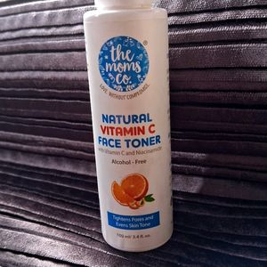 The Moms Co Natural Vitamin C Face Toner