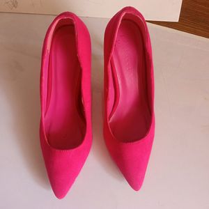 🎀offer Pink Heels/pumps