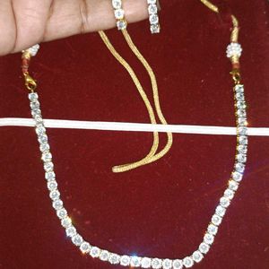 Ad White Stone Necklace