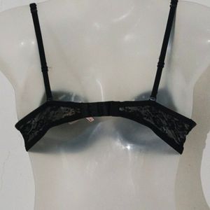 BLACK SEXY PADDED BRA