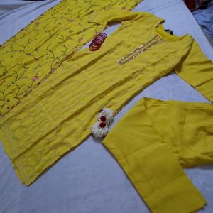 Pakistani Duppta Kurta Set Yellow 🧡