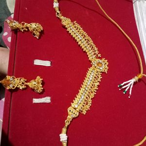 Golden Neckless With Jhumka