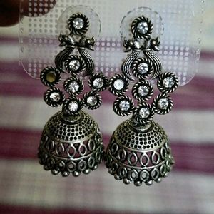 Jhumka