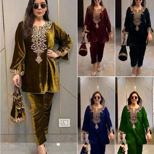 New Standard Beautiful Pakistani Poshaq Dresses Be