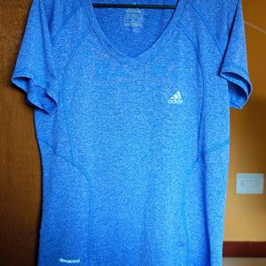 👕1st Copy ADIDAS Woman Active wear *LIKE NEW✔️