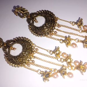 Beautiful Golden Party Earrings