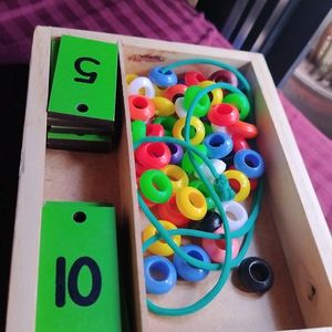 Montessori Skill O Fun Counting Beads Activity