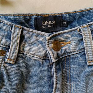 Only Ripped Jeans Straight Fit - Size 28