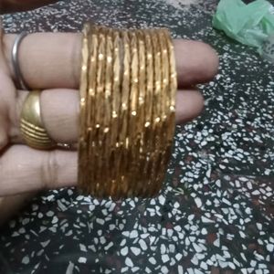 Golden Polish 12 Bangles