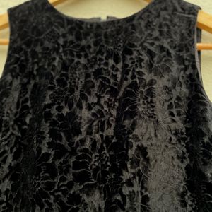 Black Velvet Bodycon Dress