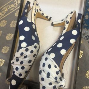 Smart Polka dot Heels