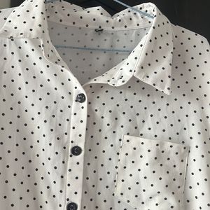 Black Dotted Halfsleev Top