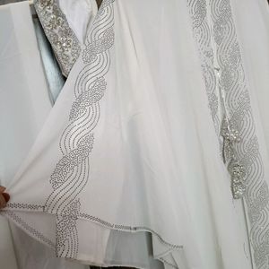 Dubai Abaya