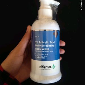 The Dermaco 1% Salicylic Acid Body Wash