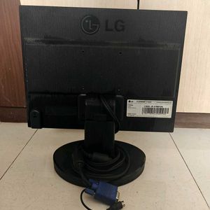 LG Flatron L1752S