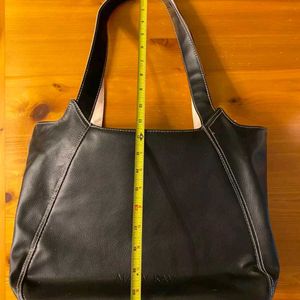 MARY KAY CONSULTANT Faux Leather Black Tote Bag