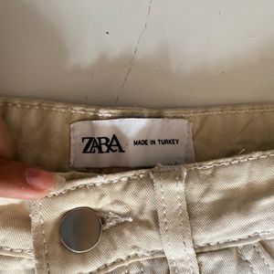 zara cargo jeans beige color