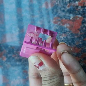 Mini Pink Claw Clip Cluture