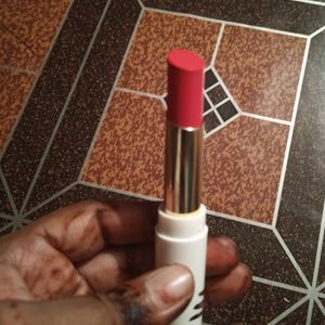 Myglamm  LIT Cremy Matte Lipstick