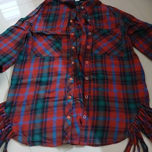 Red Blue Max Shirt