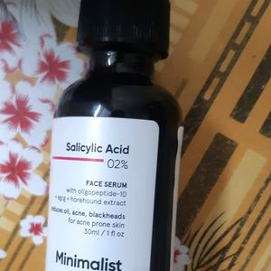 Minimalist Salicylic  Serum With Free Sunscreen