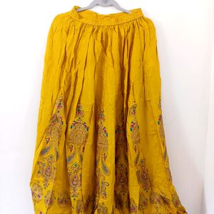 Avaasa Branded Skirt And Blouse