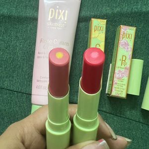 2 Pixi Vitamin C & Rose Lipcare & 1 Facewash