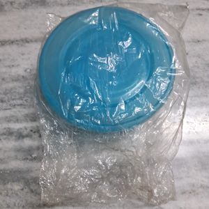 PLASTIC CONTAINER