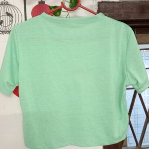 🍏Beautiful Green Crop Top