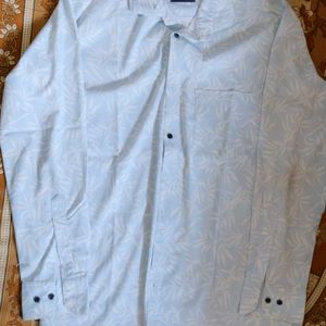 slim fit shirt