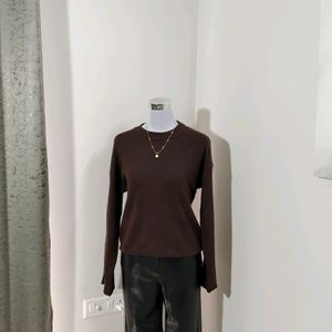 Round Neck Pullover (Imported From Korea)