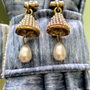 Very Elegant Jhumkas with White Pearl 🌼