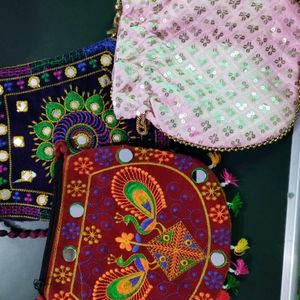 Rajasthani Clutch